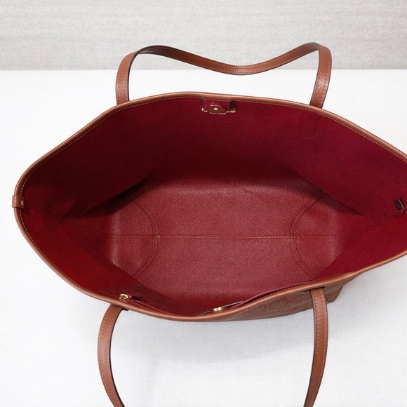 Coach City Signature Rainbow Logo Large Tote Bag - Picture 5 of 10